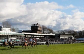 The Huntingdon crowd watching