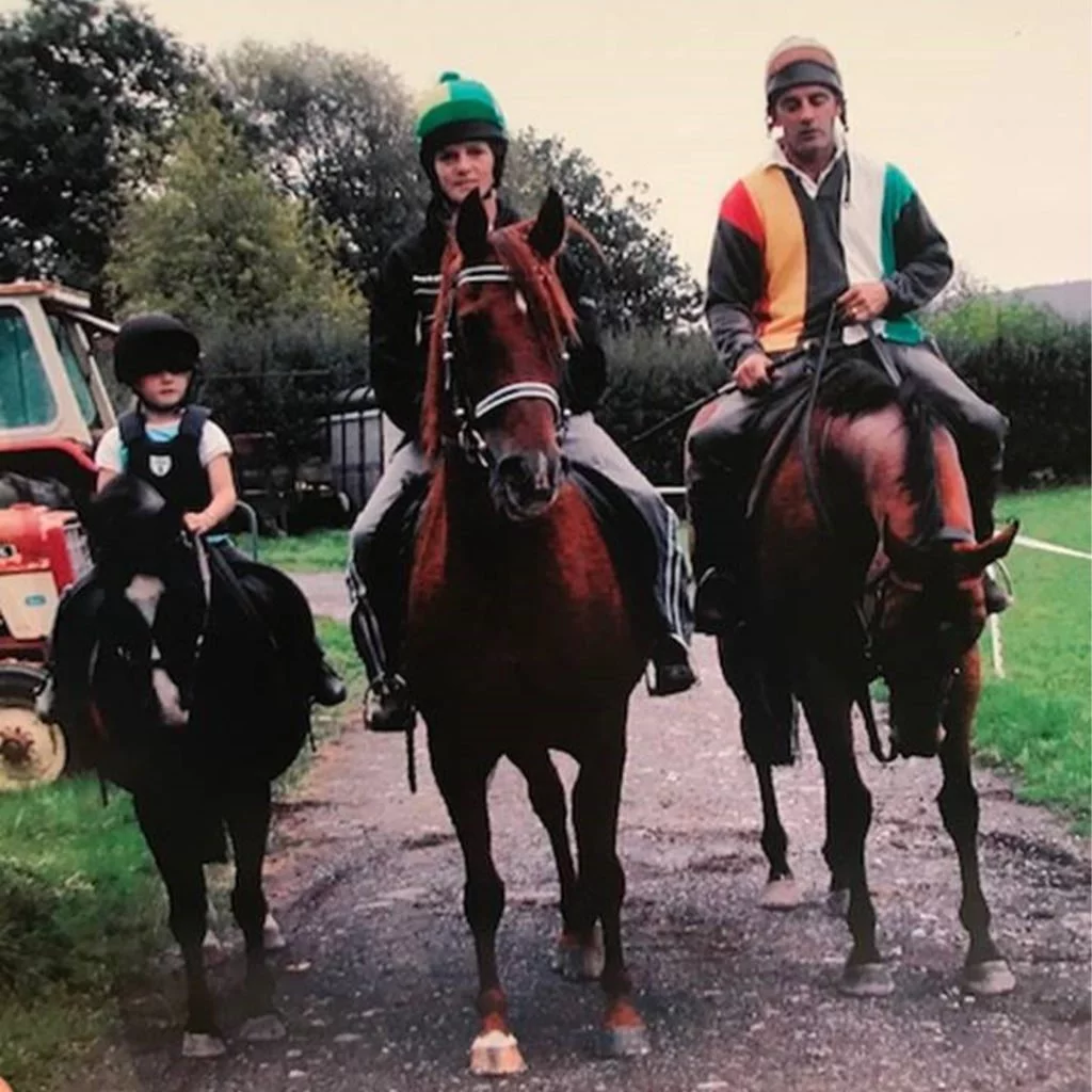 Hollie Doyle aged 7 with Mum and Dad on Jerry