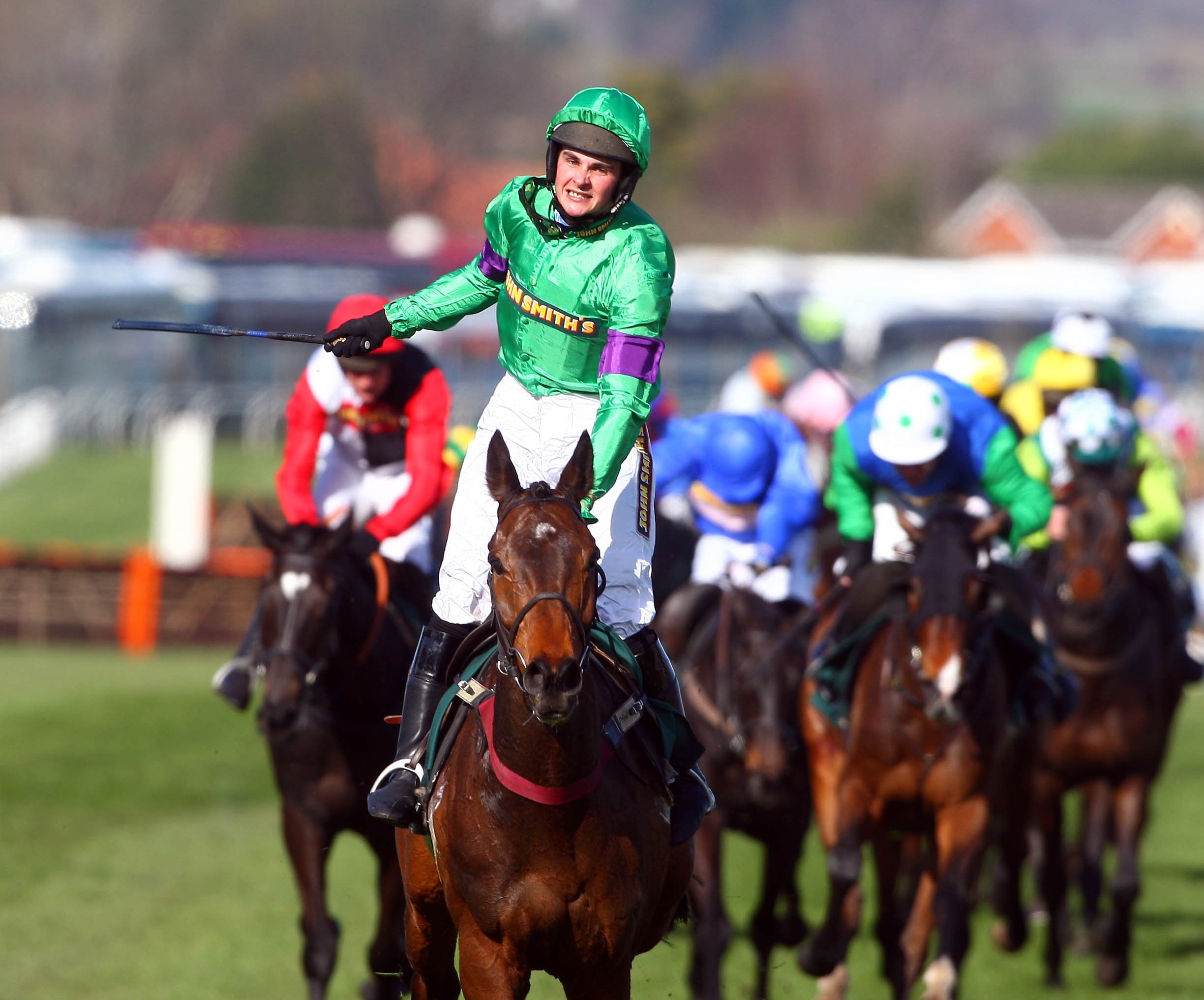 Revelling in Retirement - Mon Mome - Great British Racing