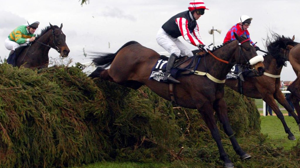 Amberleigh House on the way to winning the 2004 Grand National