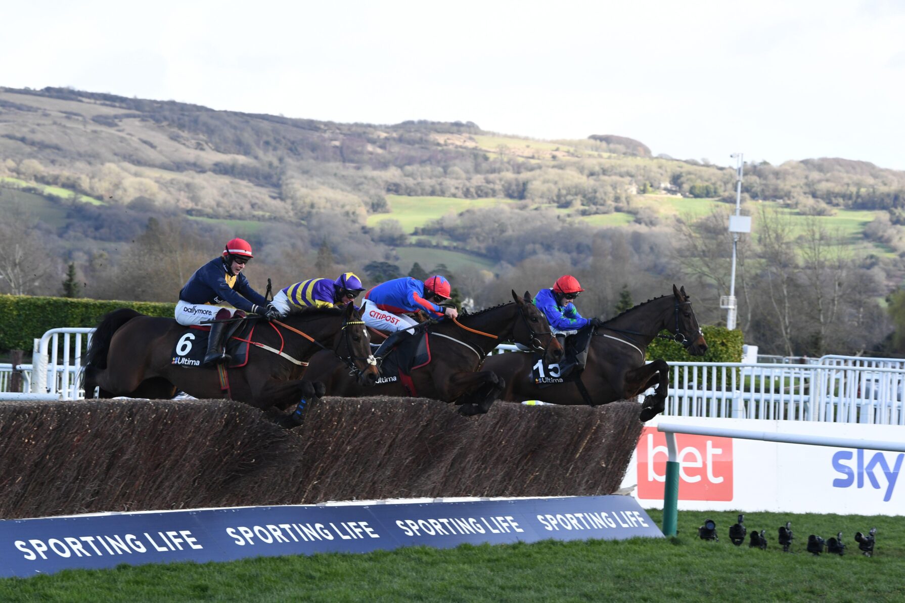 Critical Week In David Power Jockeys' Cup Race - Great British Racing